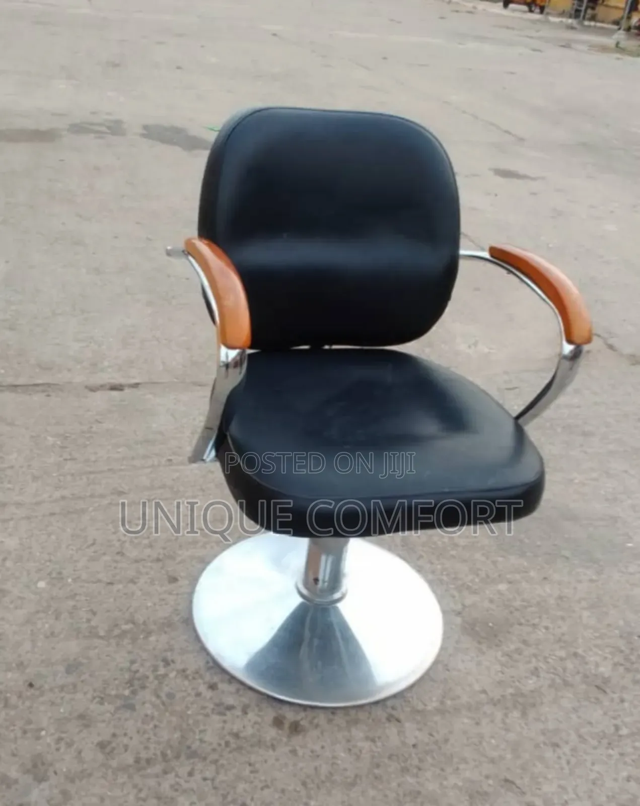 Top Quality Salon Barber/Stylist Chair