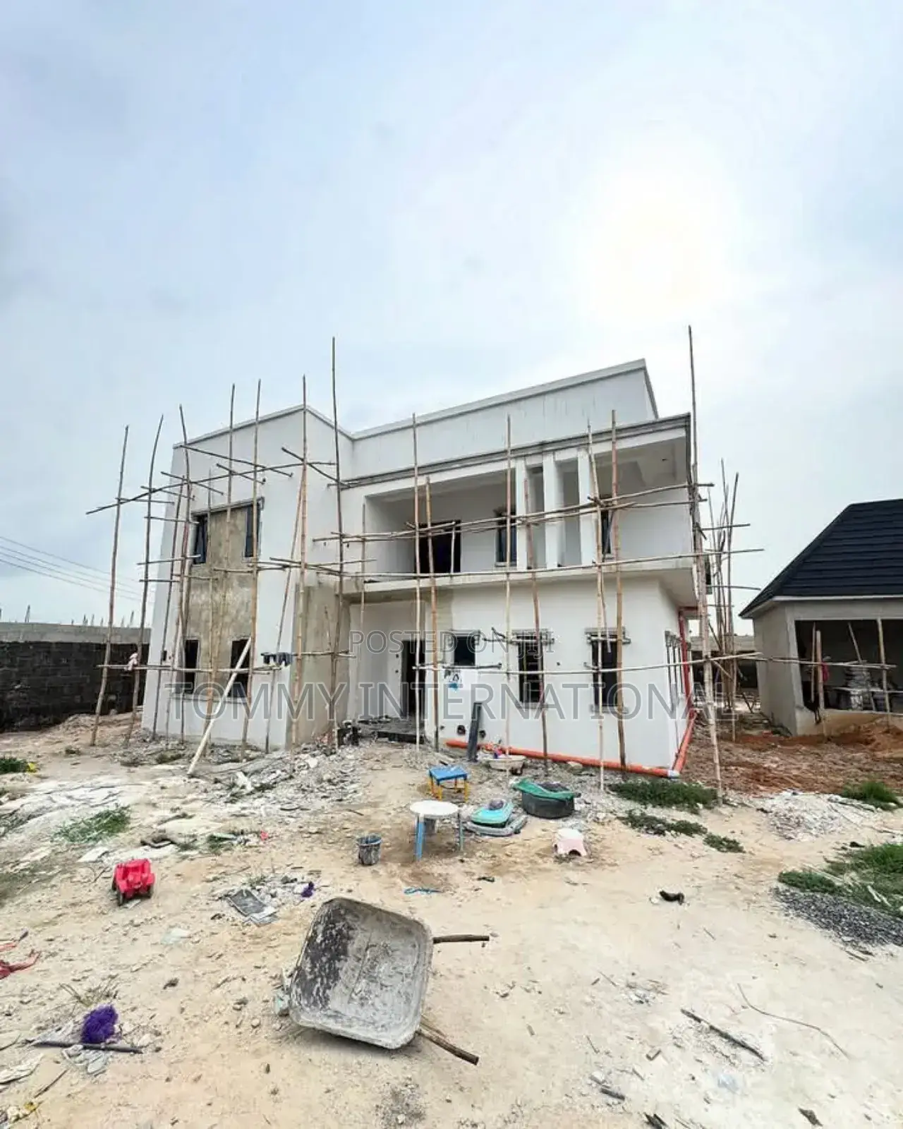 6bdrm Duplex in Mercyland Estate, Port-Harcourt for sale
