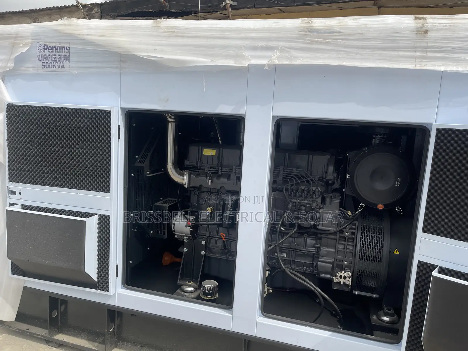 Strong And Silent Perkins Soundproof Diesel Generator 500kva