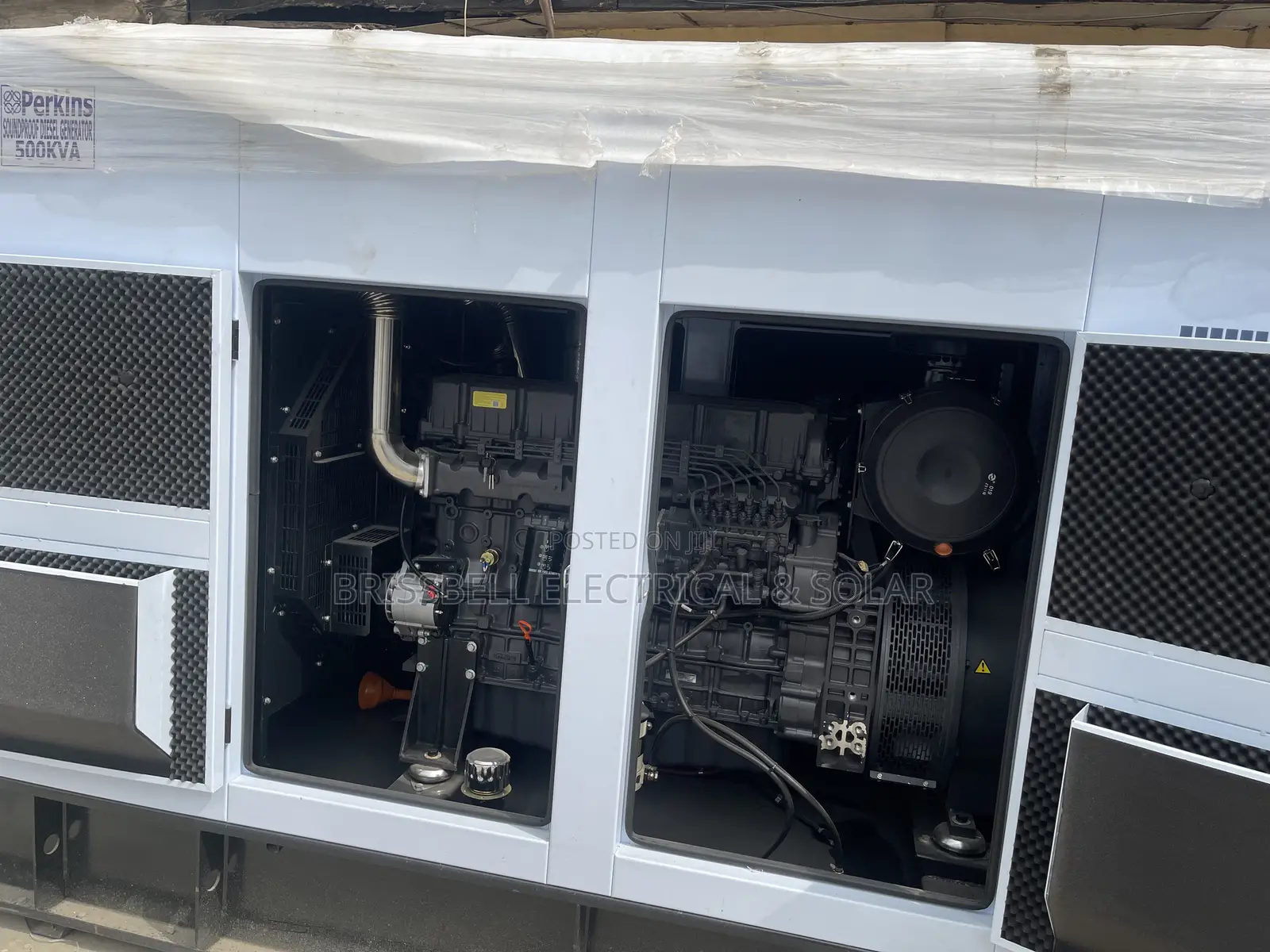 Strong And Silent Perkins Soundproof Diesel Generator 500kva
