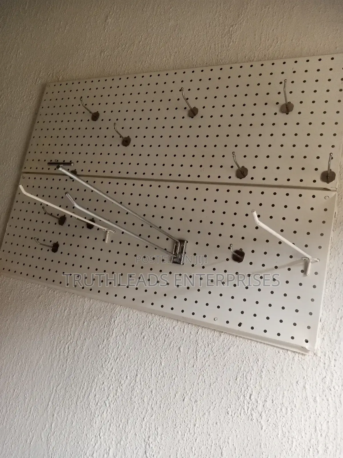 Very Strong Wall Peg Board