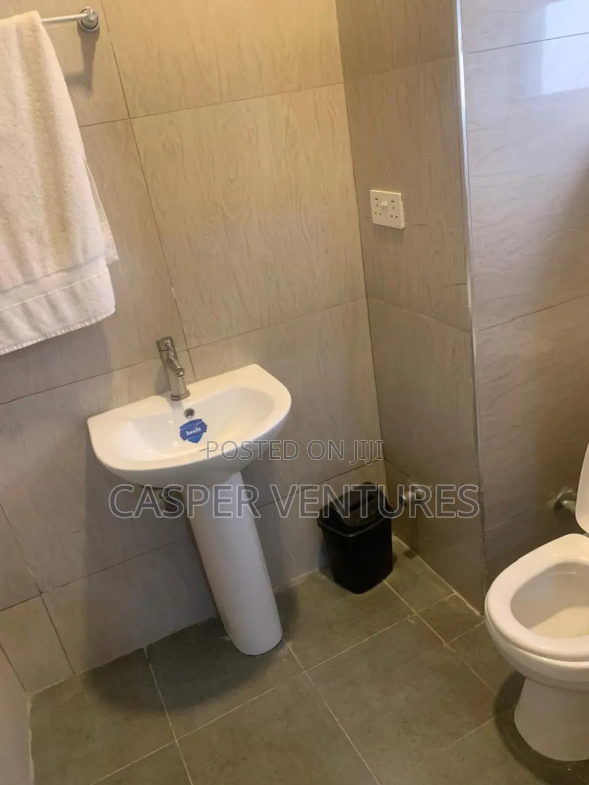 Furnished 3bdrm Apartment in Megamound, Ikota for rent