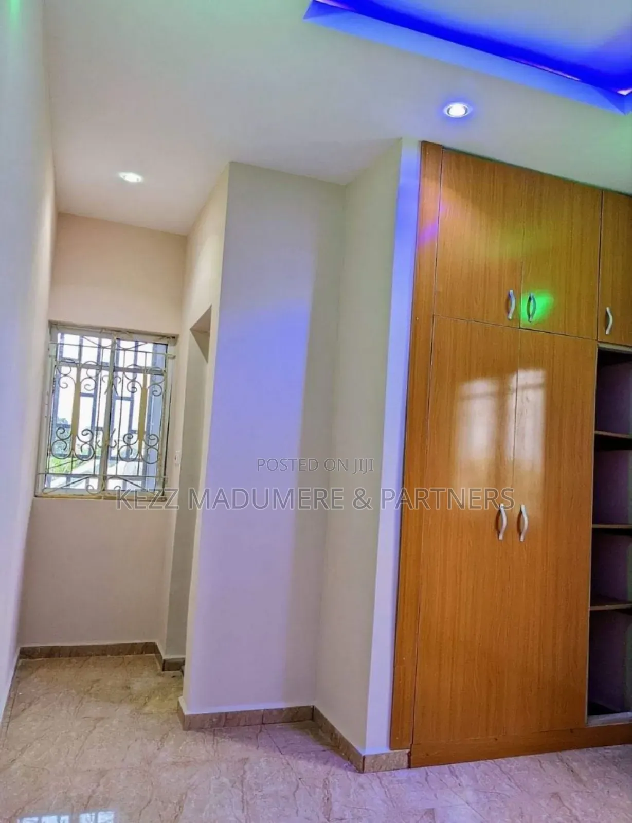 4bdrm Block of Flats in Uyo , Akwa Ibom for sale