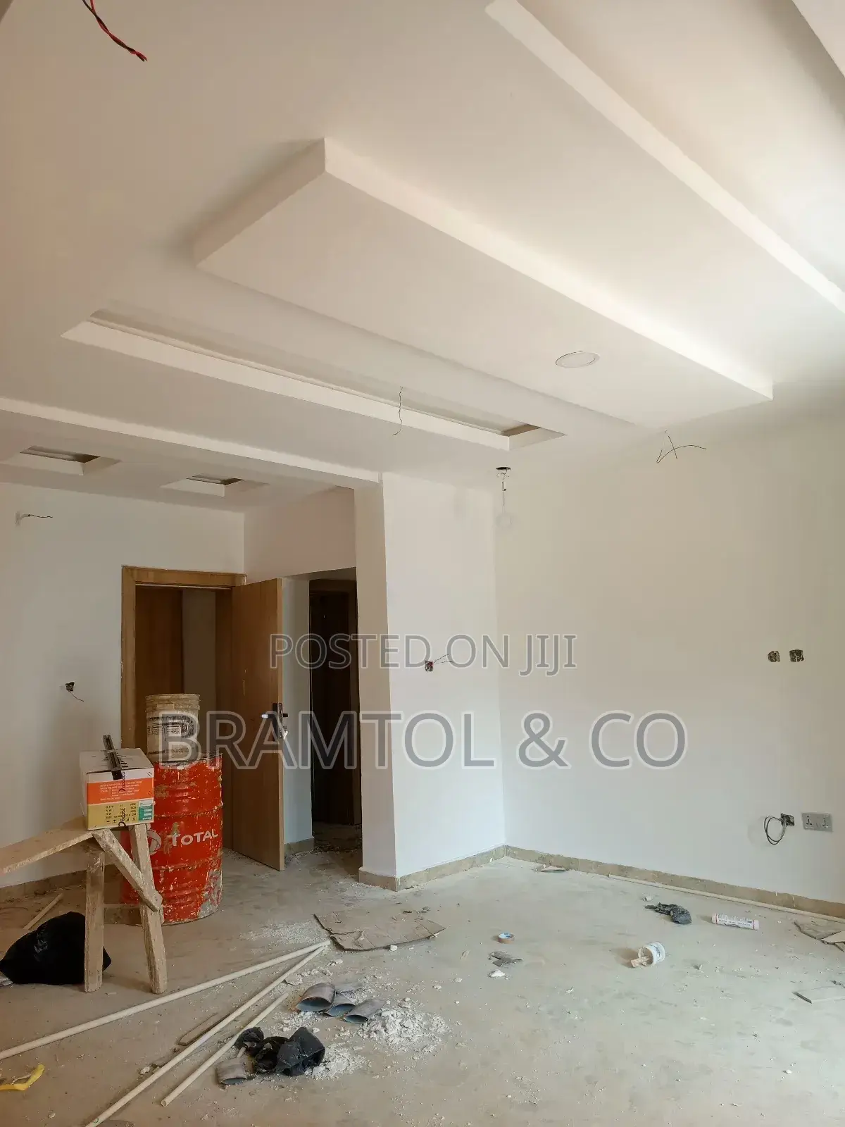 2bdrm Block of Flats in Idu Industrial for rent