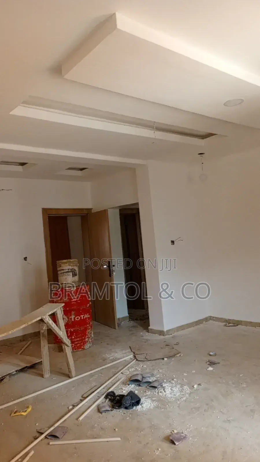2bdrm Block of Flats in Idu Industrial for rent