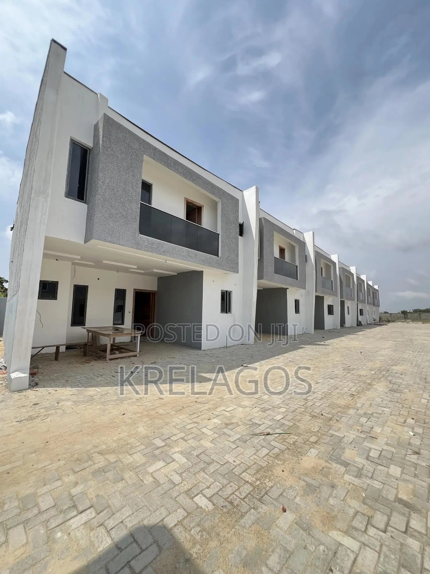 3bdrm Duplex in Abraham Adesanya Estate for sale