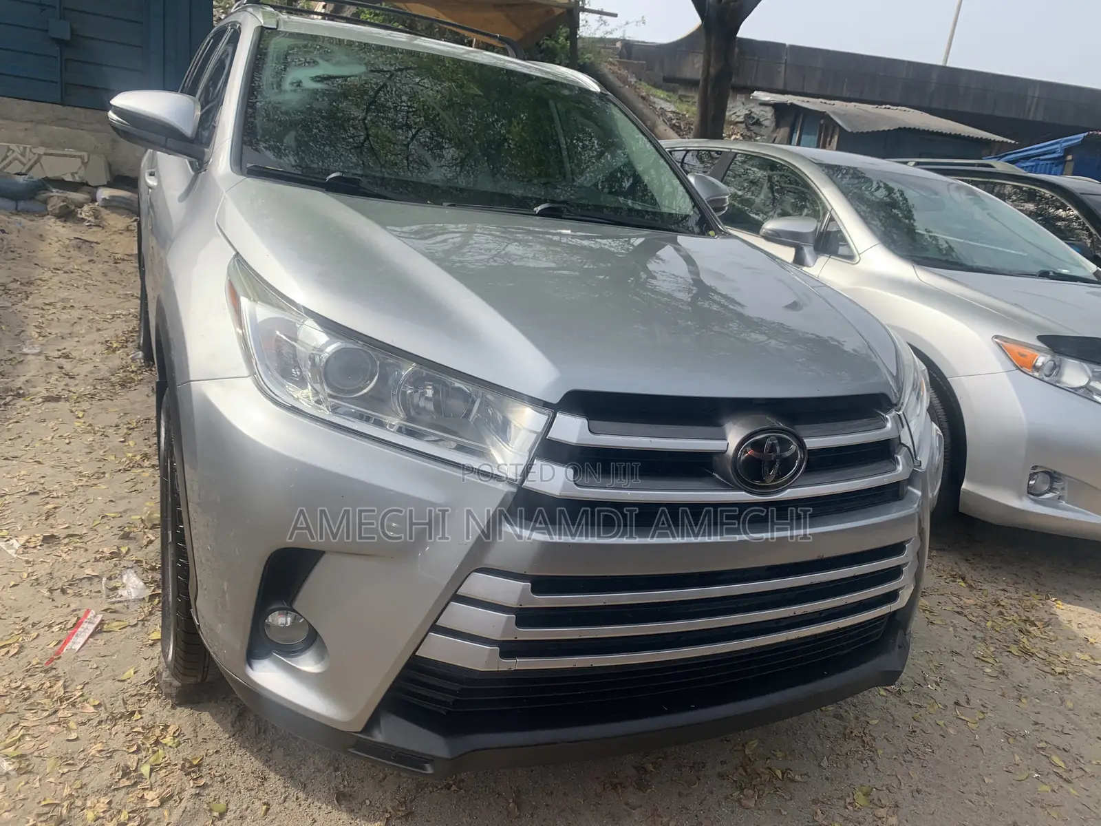Toyota Highlander XLE 2019 Gray