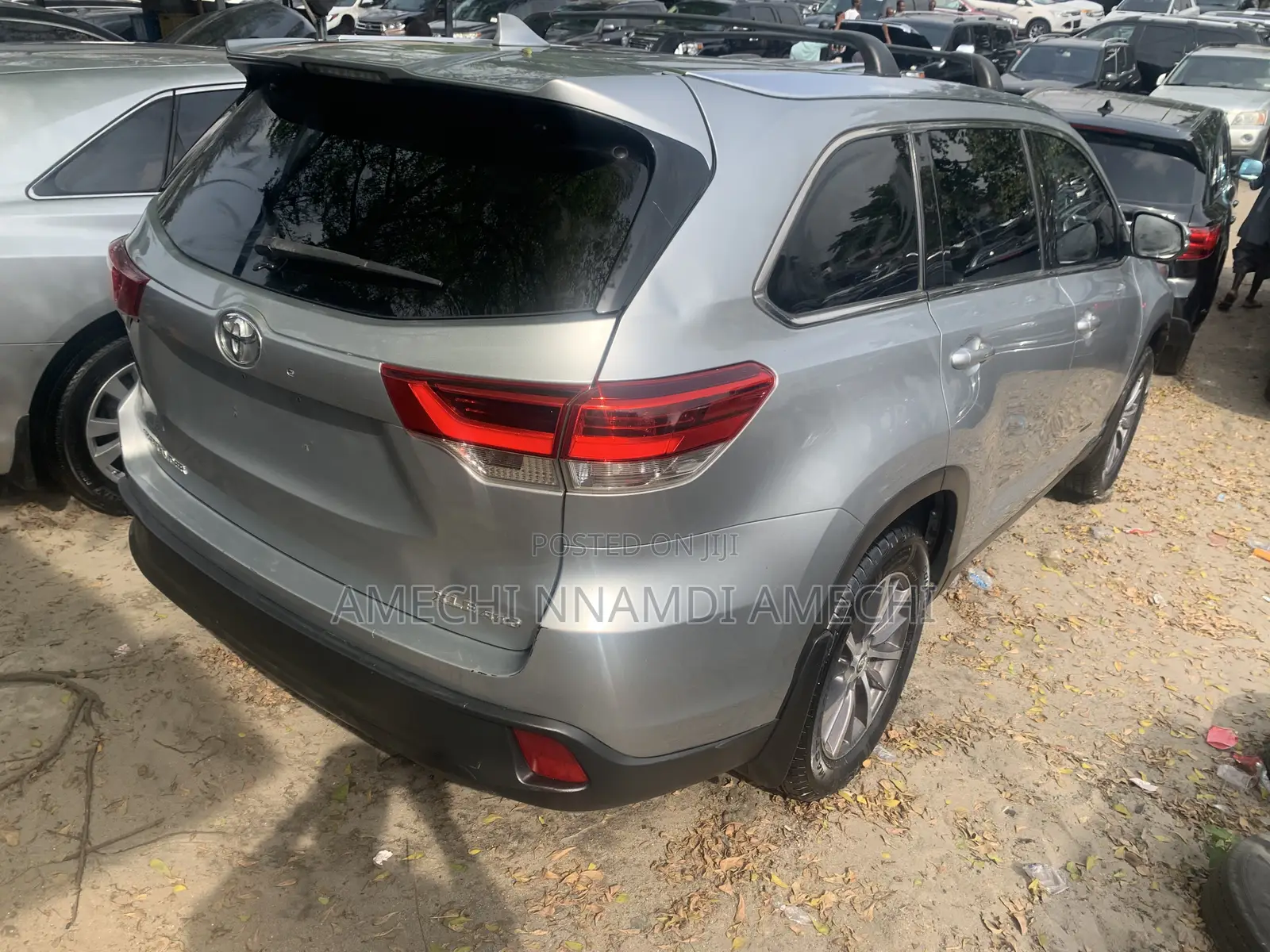 Toyota Highlander XLE 2019 Gray