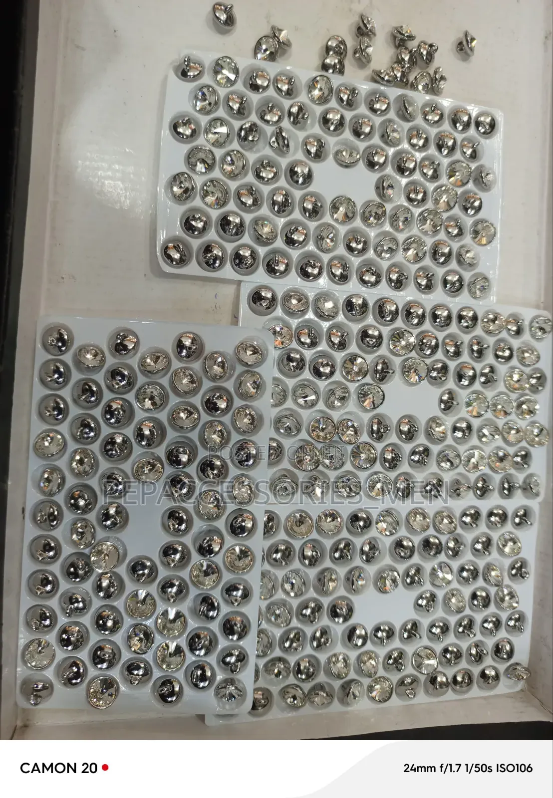 10mm Buttons