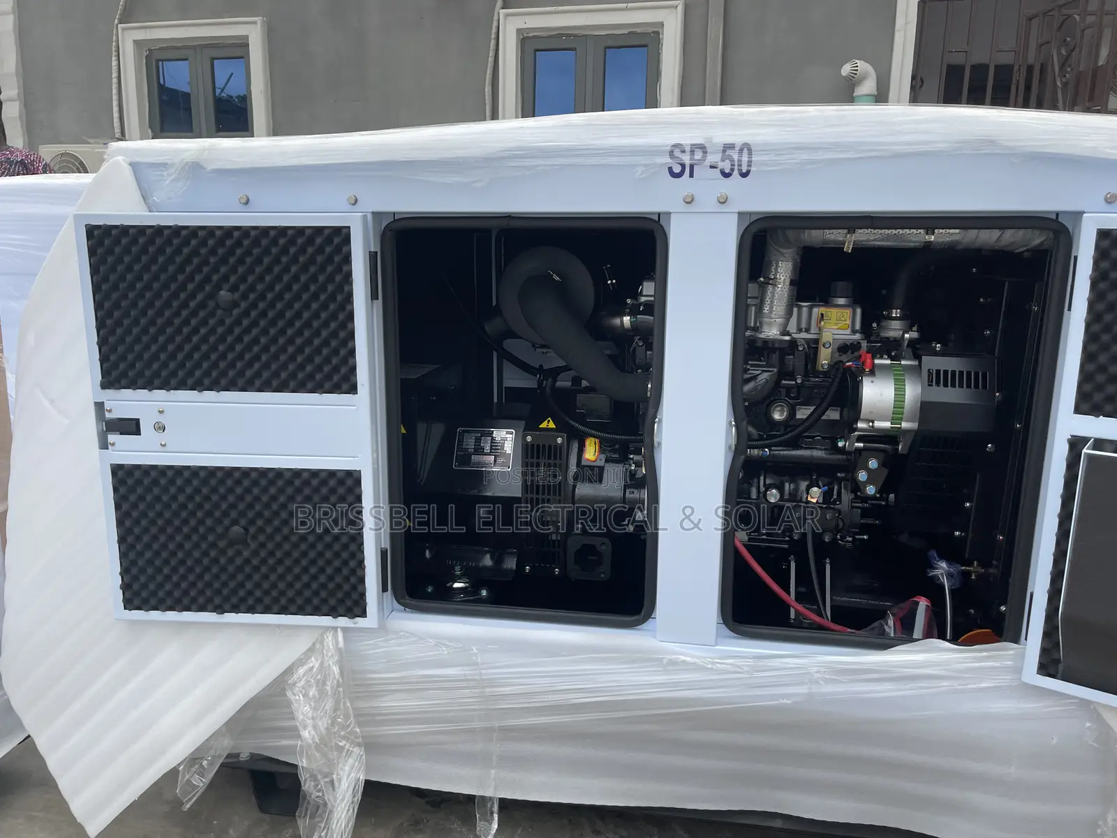 Excellent England Perkins Soundproof Diesel Generator 50kva