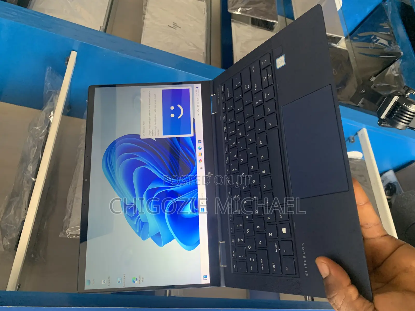 Laptop HP Dragonfly G3 16GB Intel Core I7 SSD 512GB