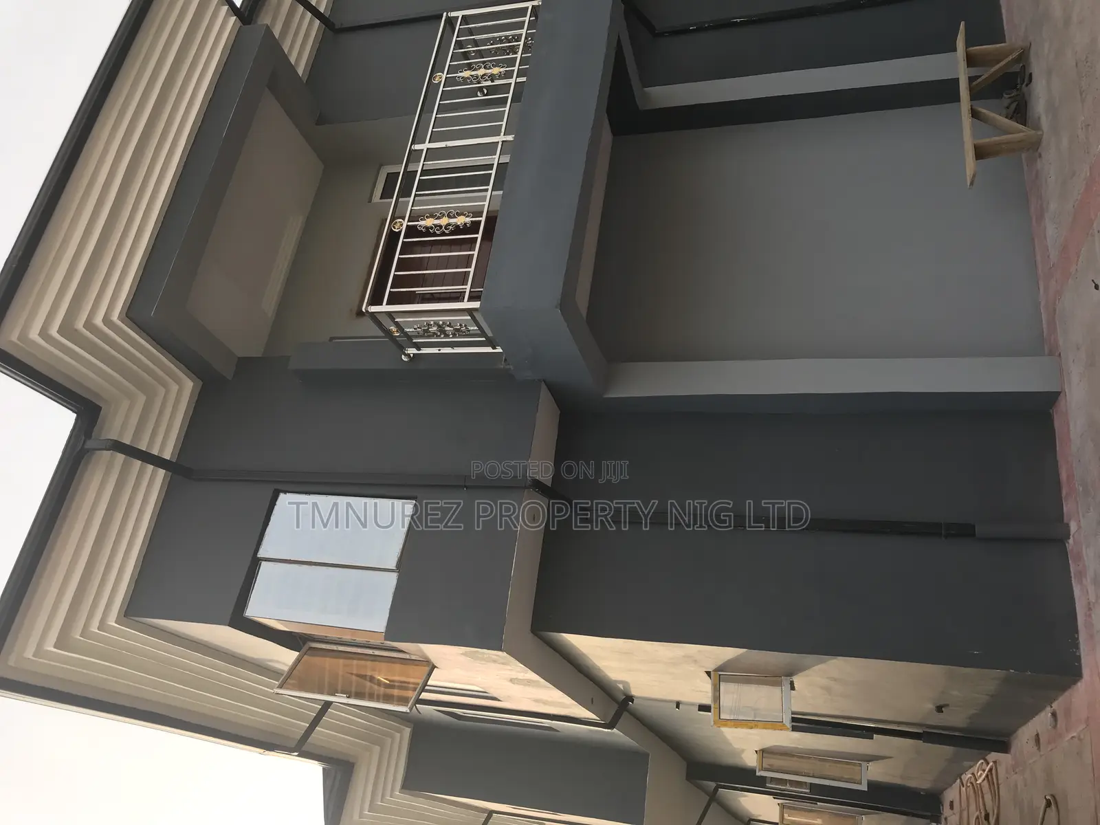 2bdrm Apartment in Agungi, Lekki for rent