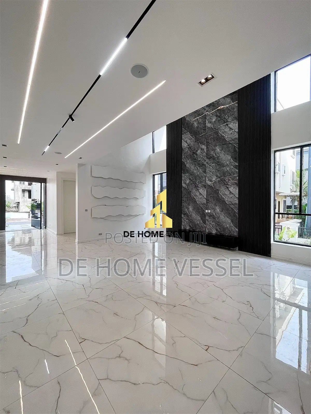 5bdrm Duplex in Osapa london for sale