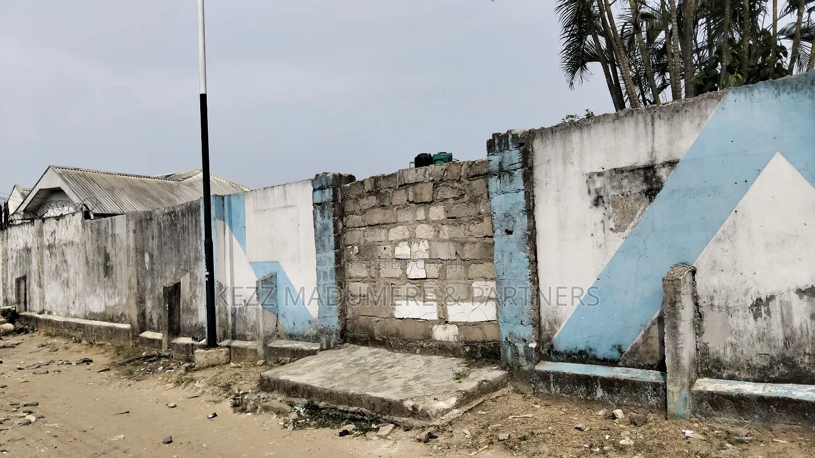 For Sale : 81⁄2 Plots Off Stadium Rd, Ph