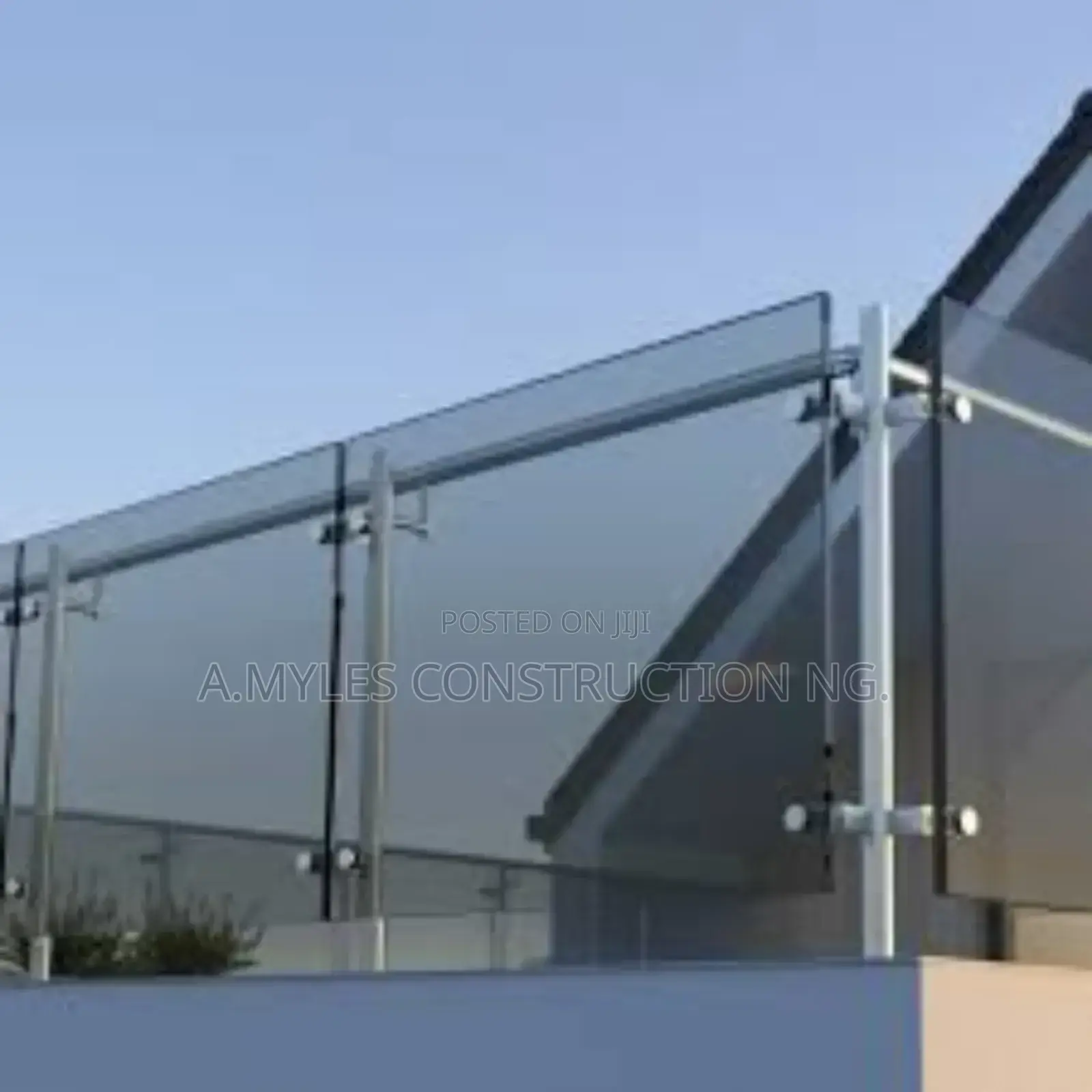 Glass Handrail STR-Range