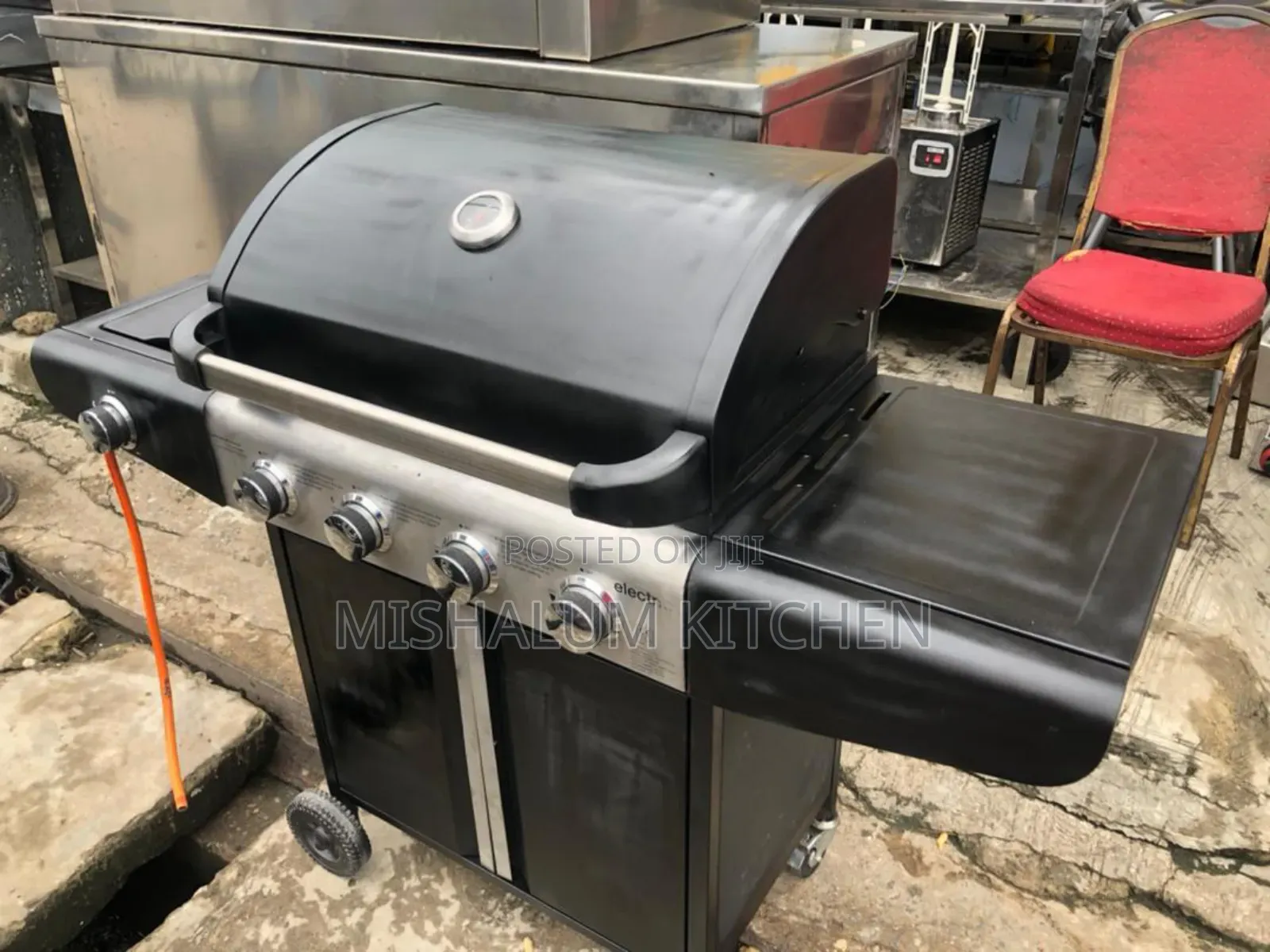 Neatly Used 4 Burner Gas Barbecue Machine