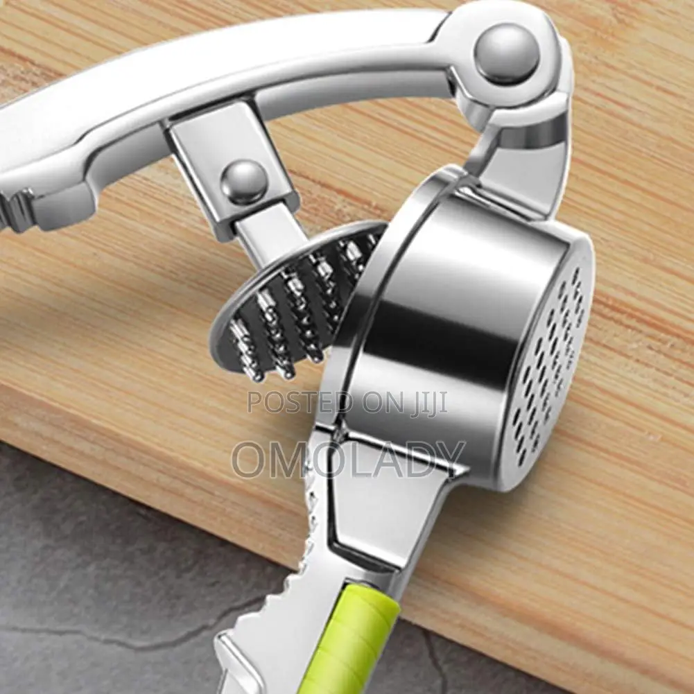 Garlic Press / Nut Cracker