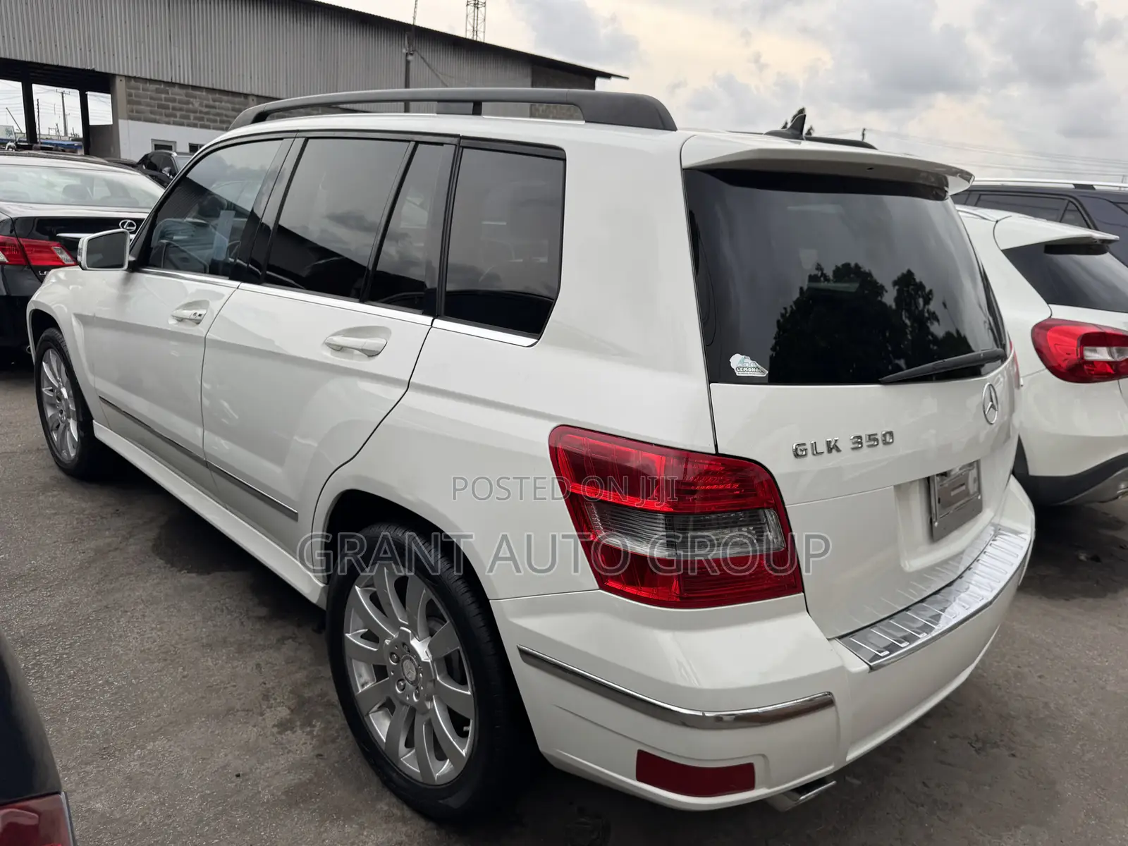 Mercedes-Benz GLK-Class 350 4MATIC 2011 White