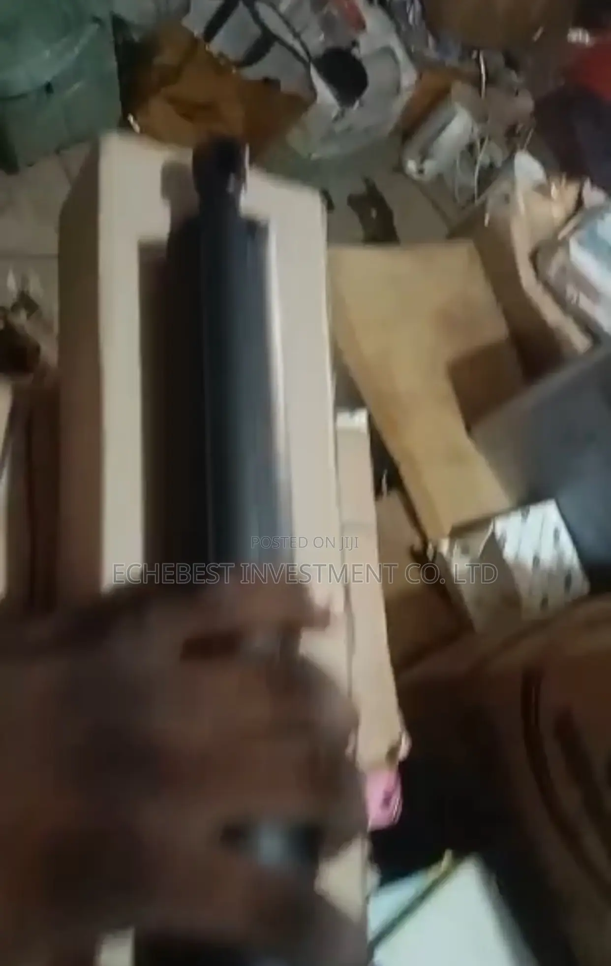 Electric Boot Shock Ford Edge 2008