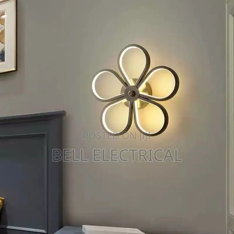 Elegant Led Flower Wall Light
