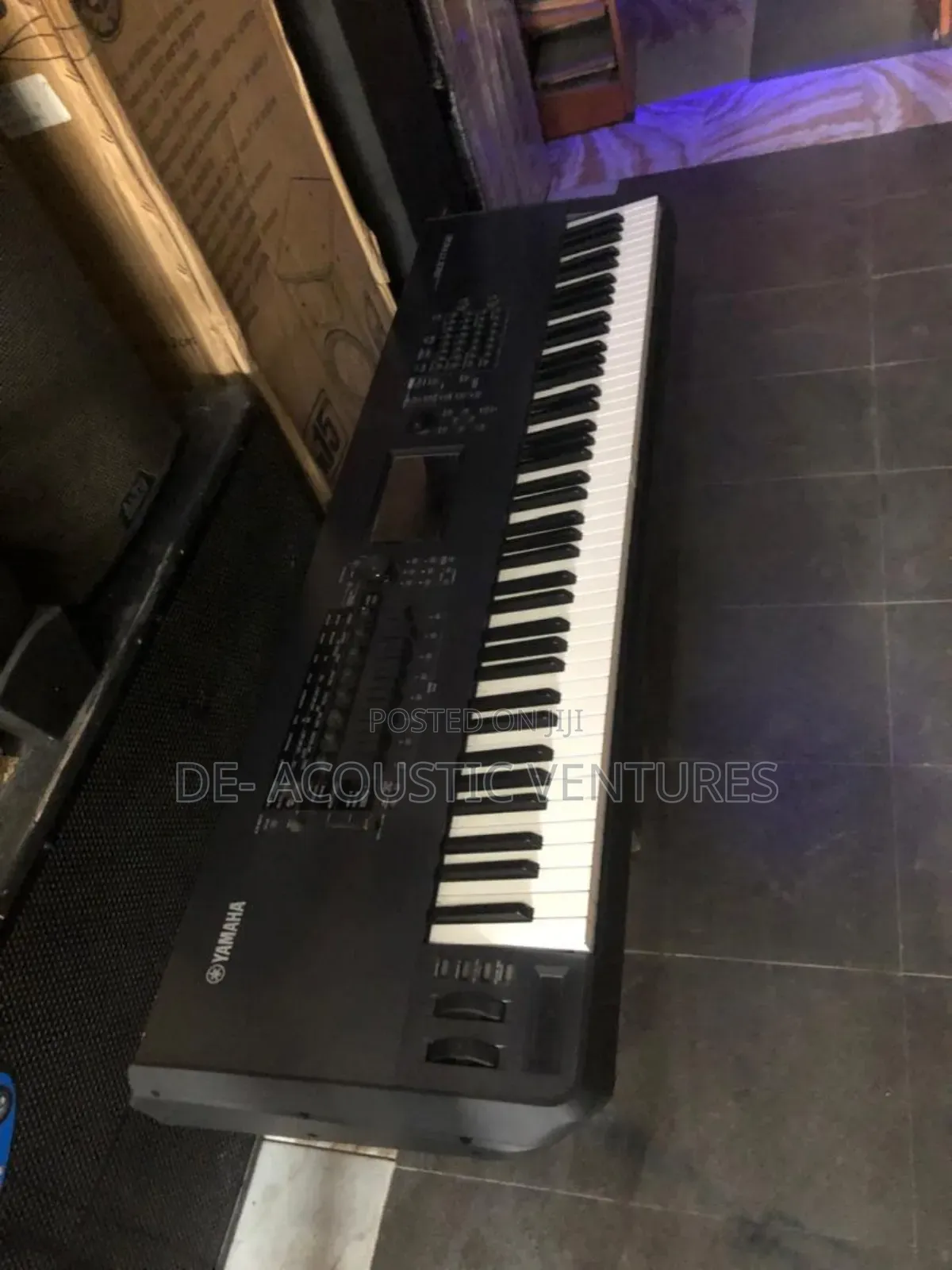 Direct Uk Used Montage 8 Digital Piano