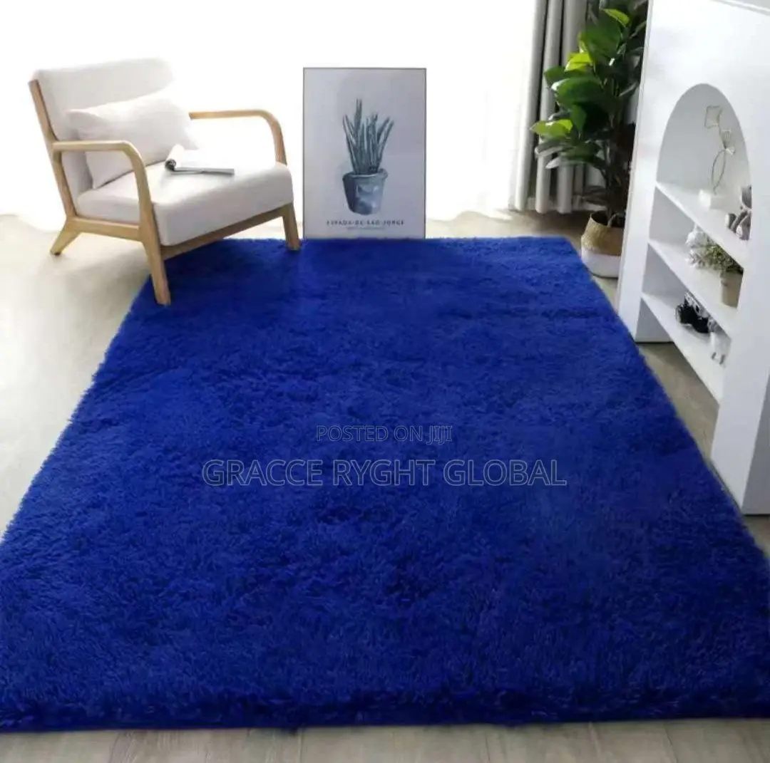 200cm by 160cm Furry Center /Bedside Rug