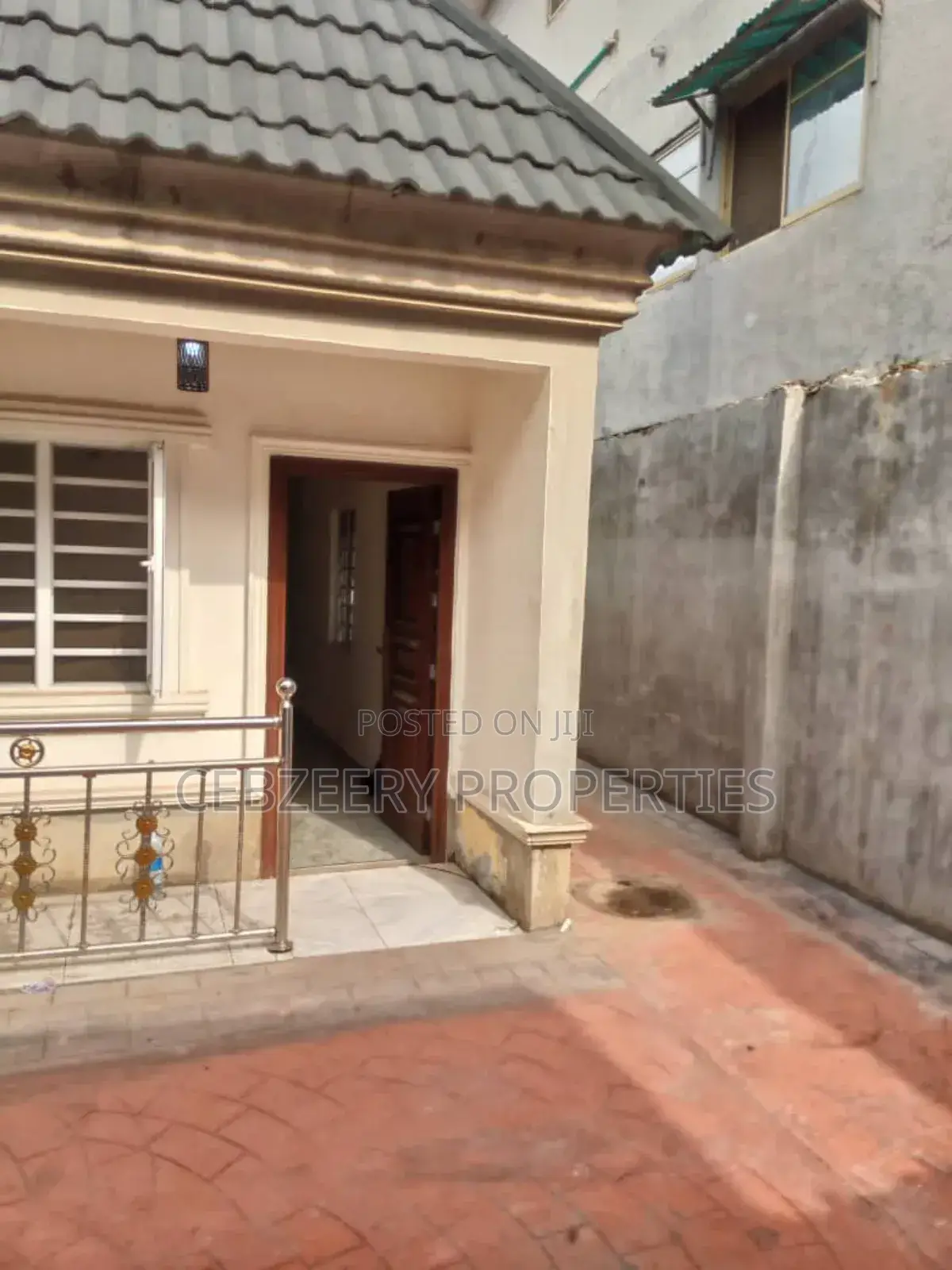 Mini Flat in Ogba for rent