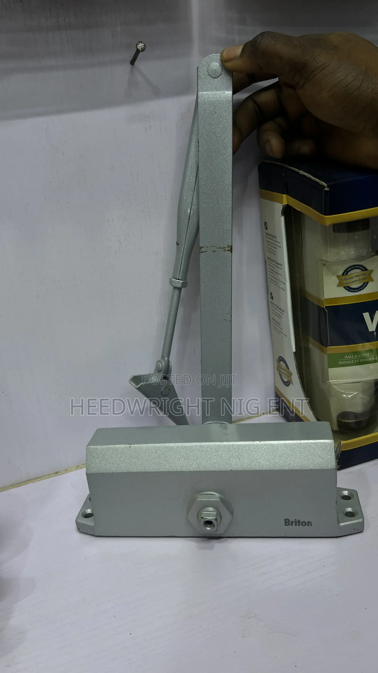 Briton Small Heavy Duty Door Closer