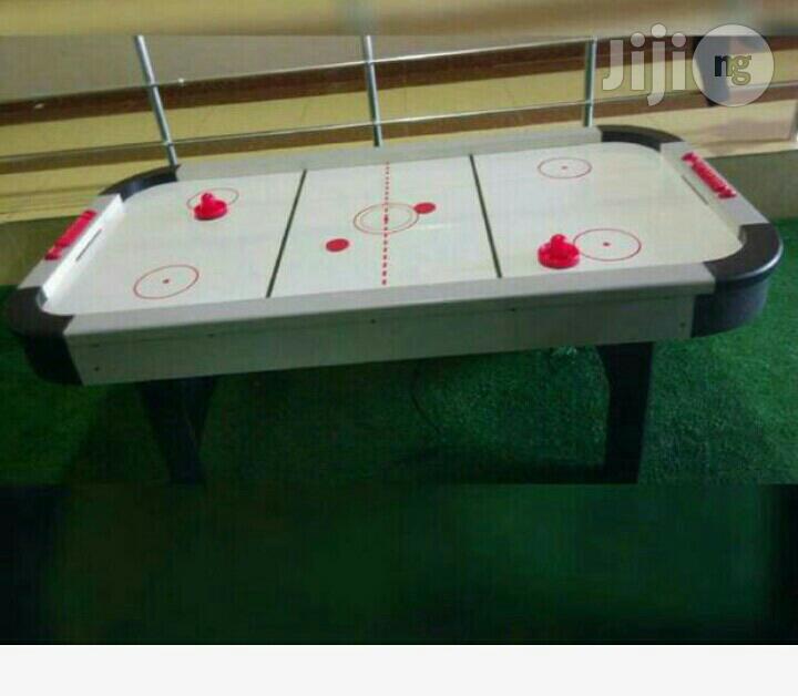 Air Hockey Table