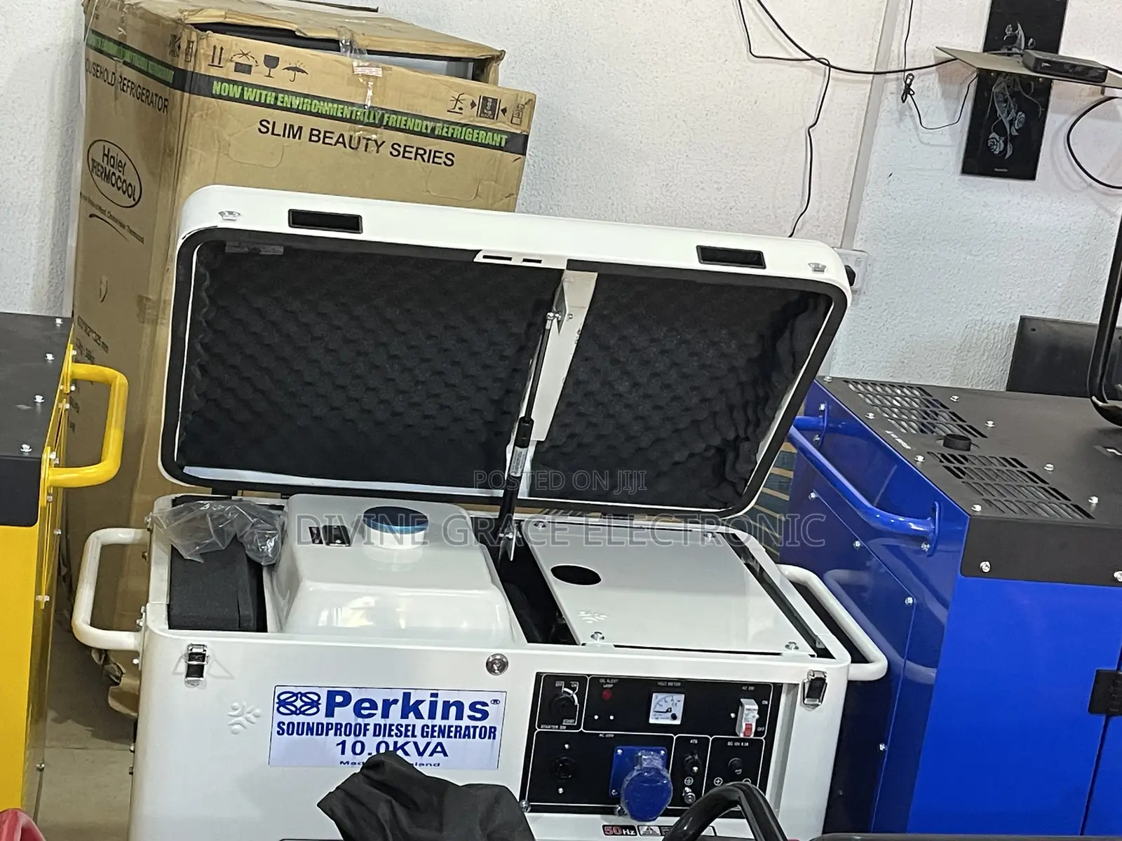 10kva Perkins Soundproof Diesel Generator