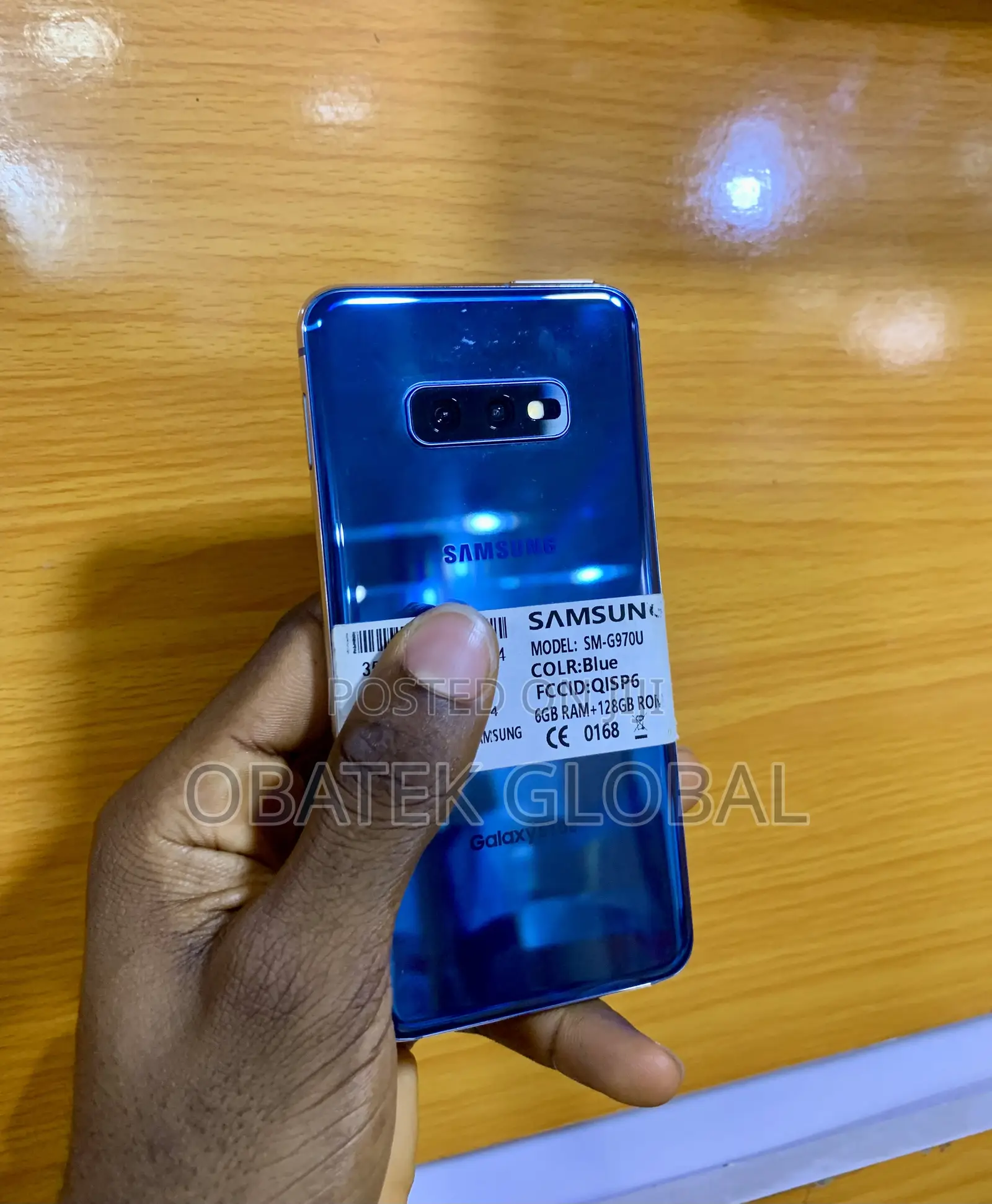 Samsung Galaxy S10e 128 GB Blue