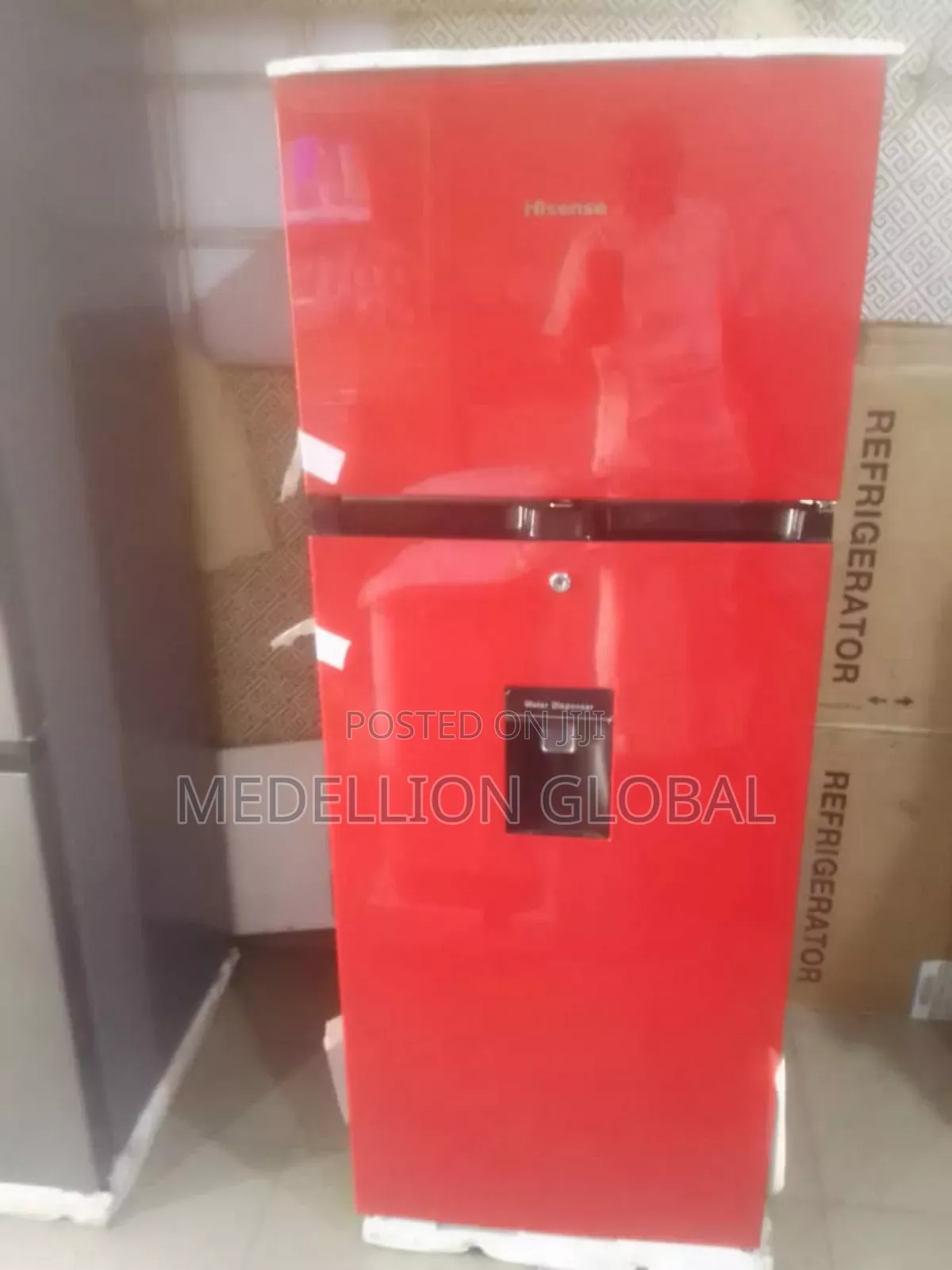 Hisense 204l Double Door Fridge With Dispenser