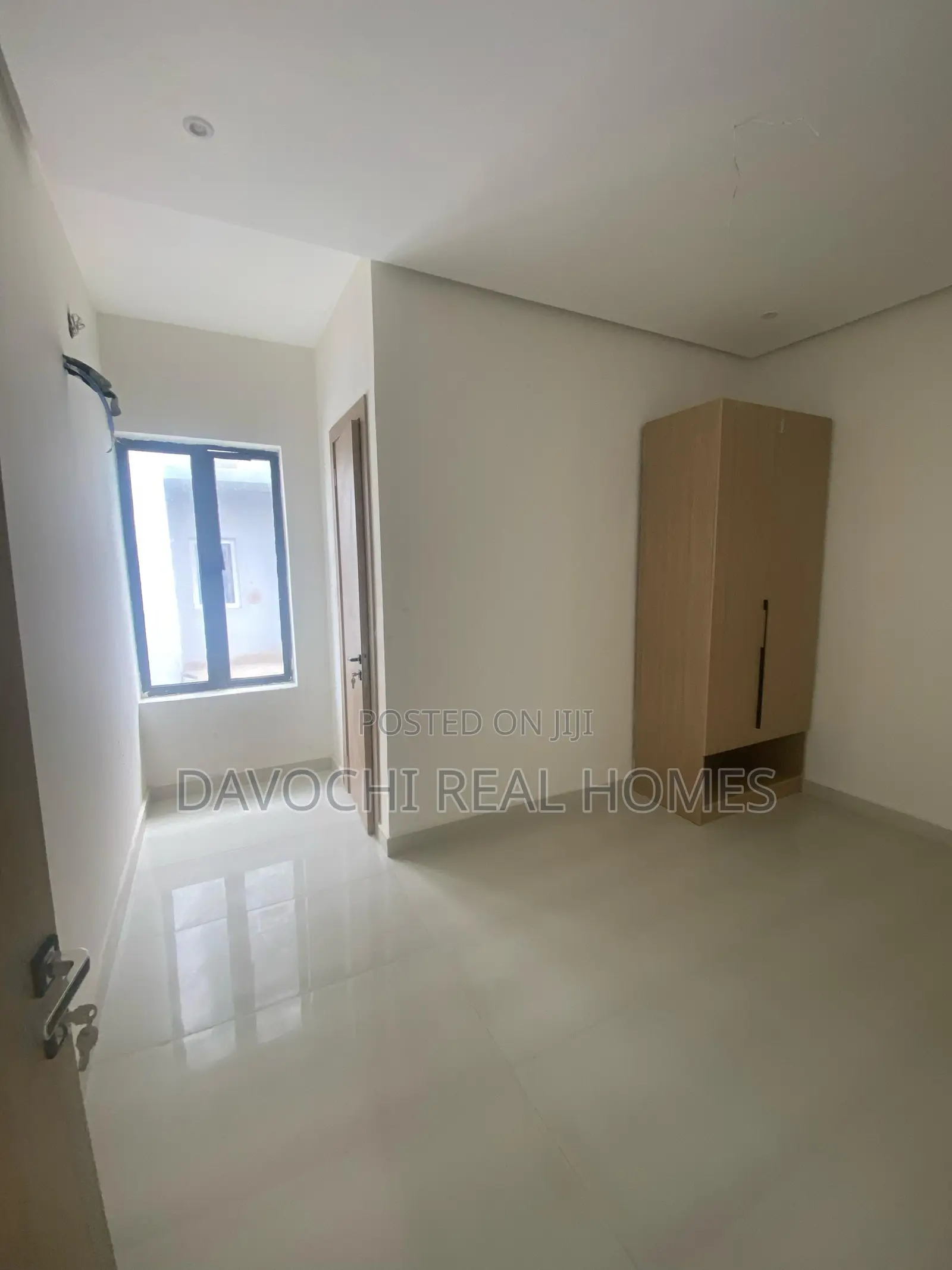 4bdrm Duplex in Chevron, Lekki for sale