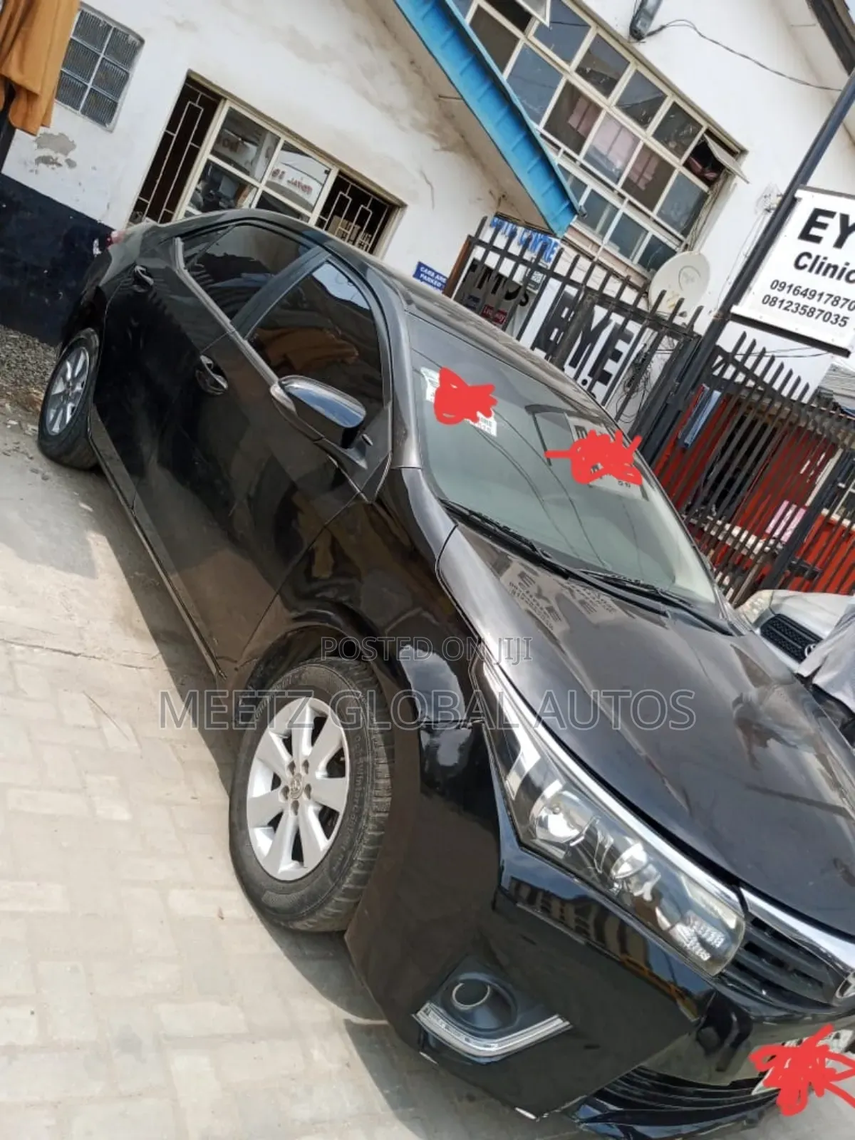 Toyota Corolla LE Plus 4dr Sedan (1.8L 4cyl CVT) 2016 Black