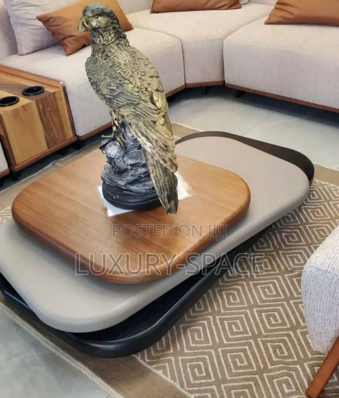 Unique Rotating Wooden Center Table Set