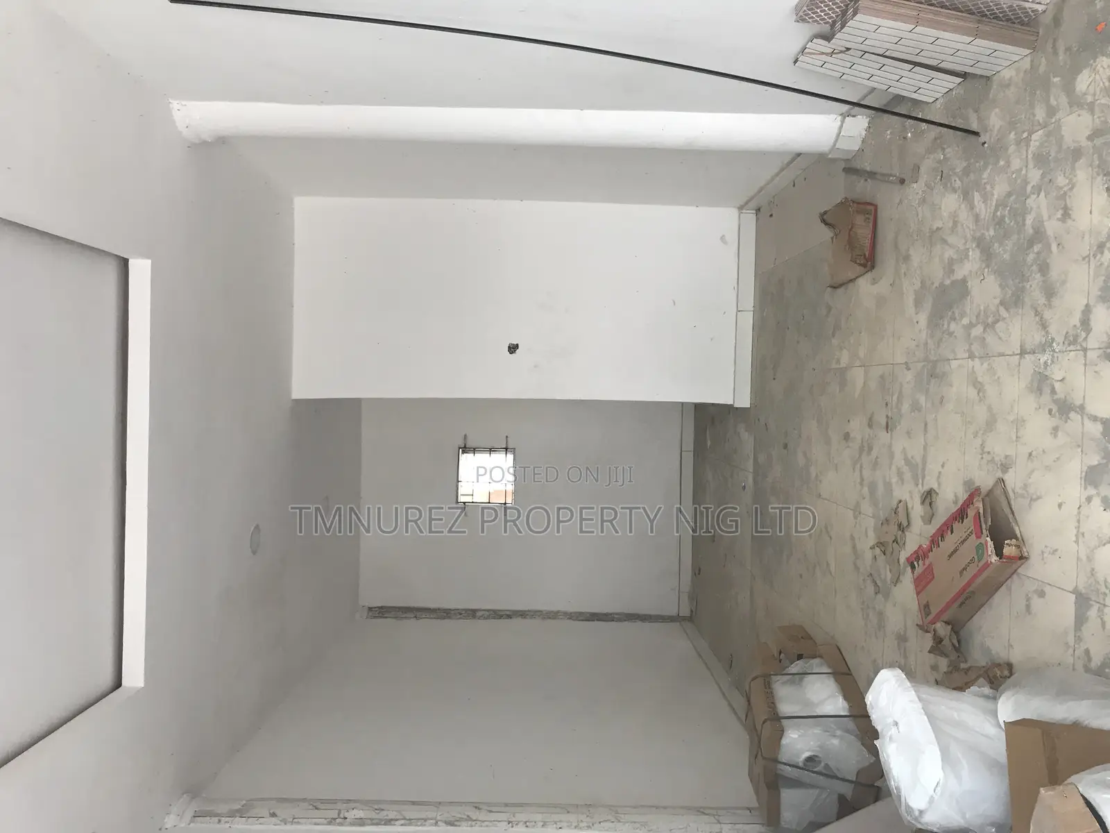 Shop Groundfloor for Rent at Agungi
