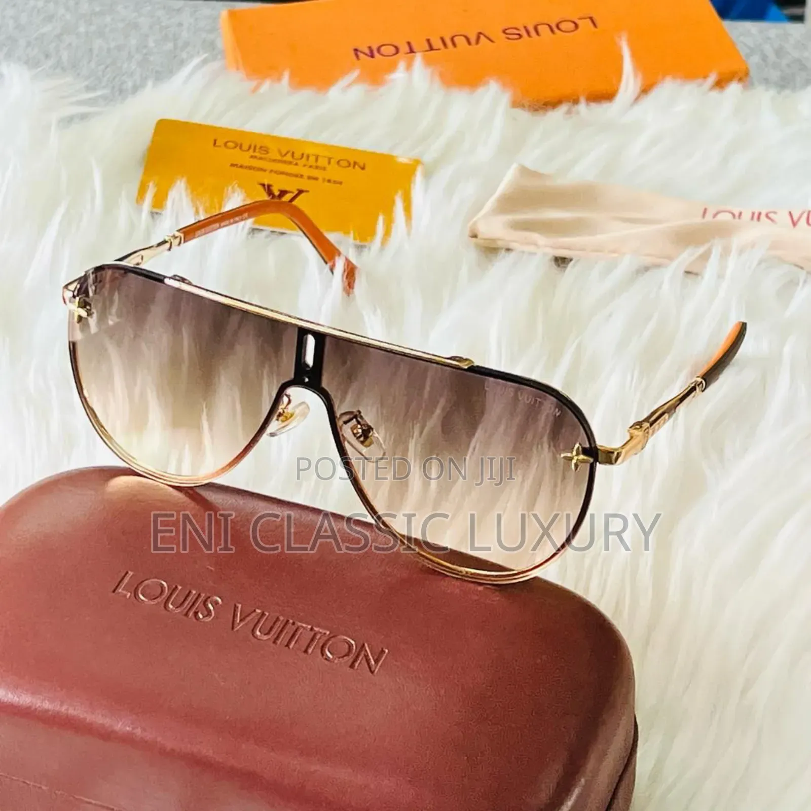 Original Luxury Eyewear Collection Louis Vuitton Available