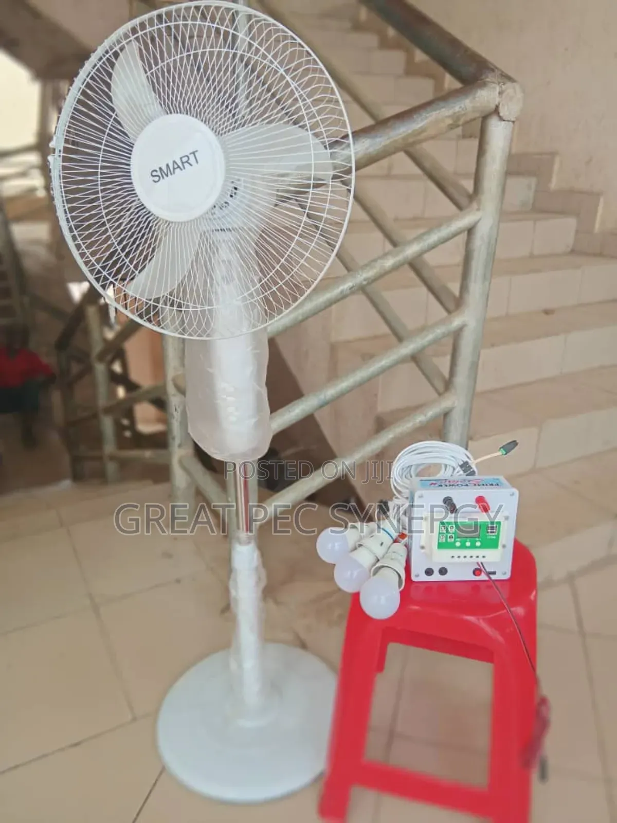 Smart Fan With Solar Panel,Power Station And Three Bolb