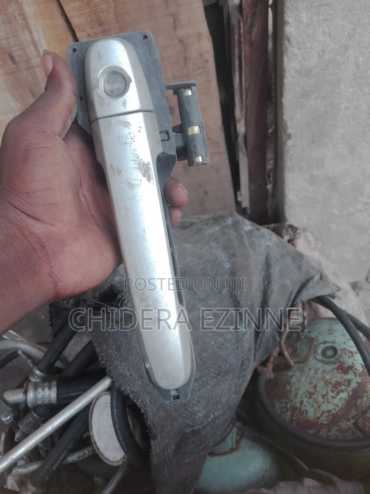 Toyota Corolla 2005 Model Door Handle Left Side Complete