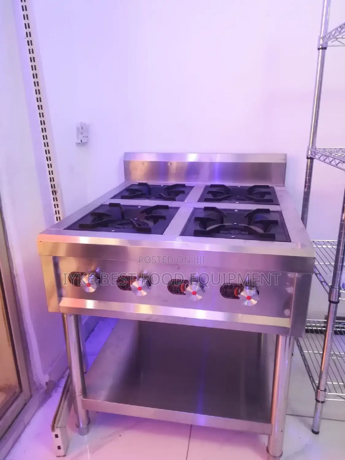 4 Burner Gas Cooker