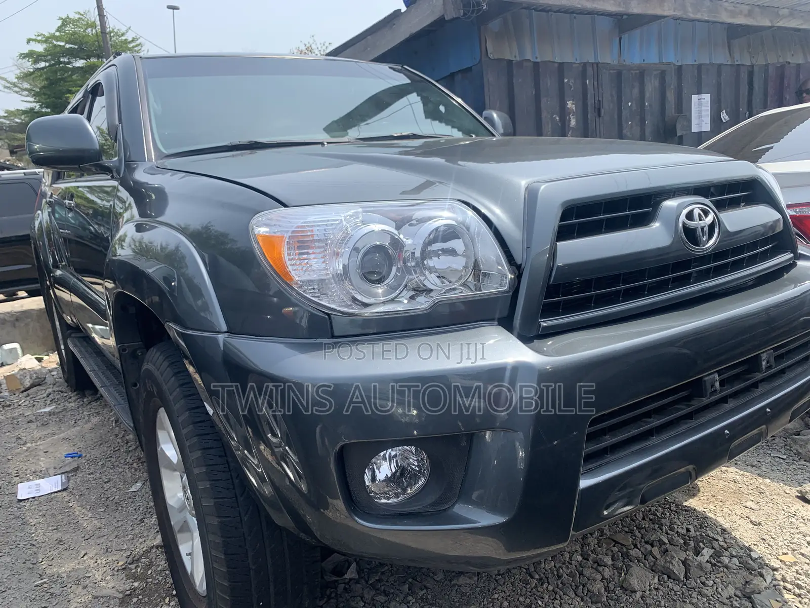 Toyota 4-Runner Limited V6 2009 Gray