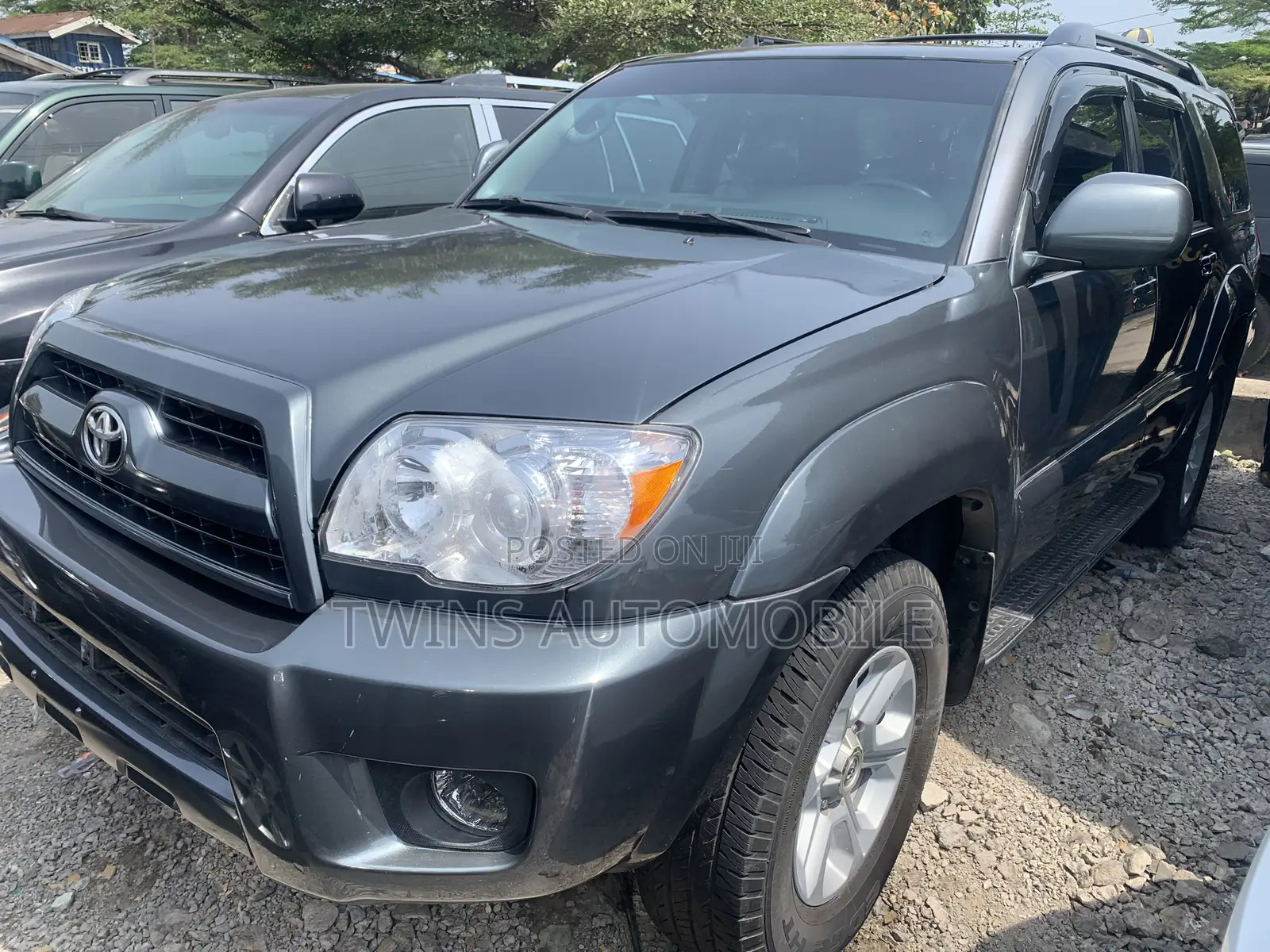 Toyota 4-Runner Limited V6 2009 Gray
