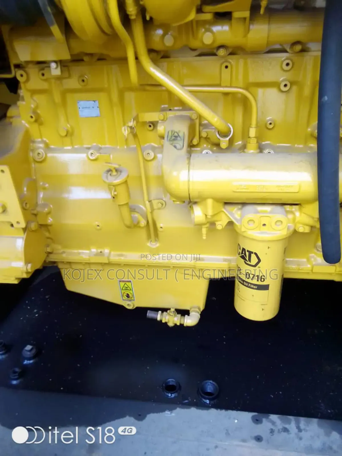 250kva Cat Soundproof Generator at 20m* *Hours: 60hr*