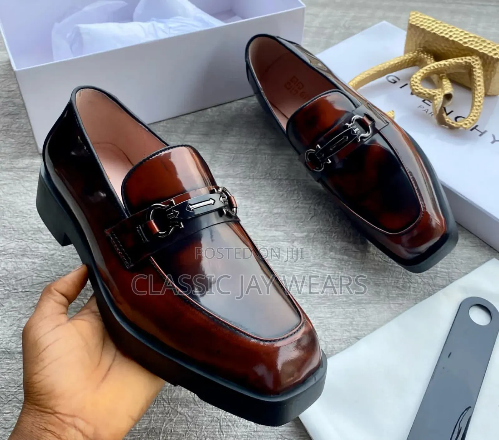 Luxury Givenchy Big Sole Shoe in Sizes
