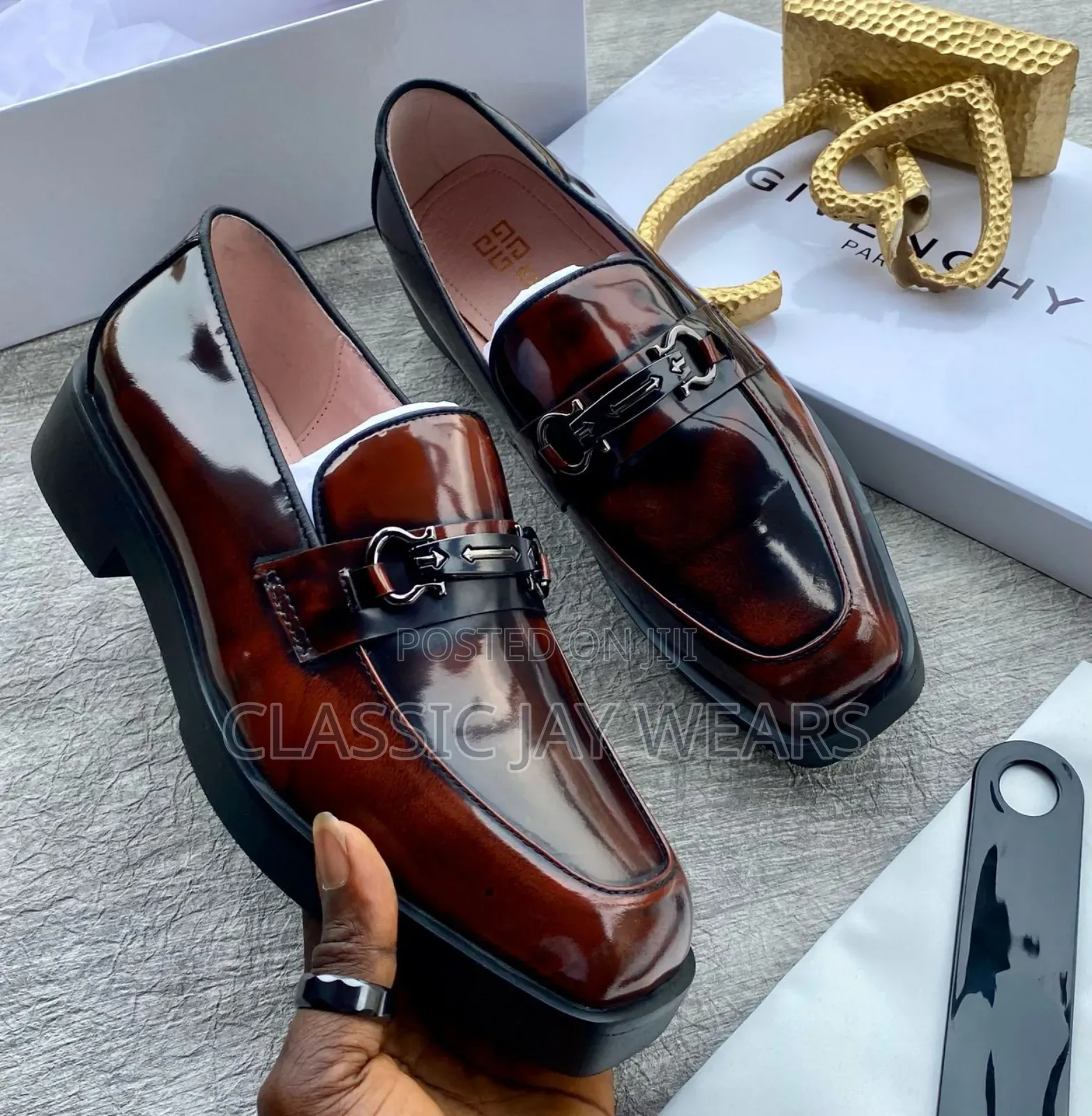 Luxury Givenchy Big Sole Shoe in Sizes
