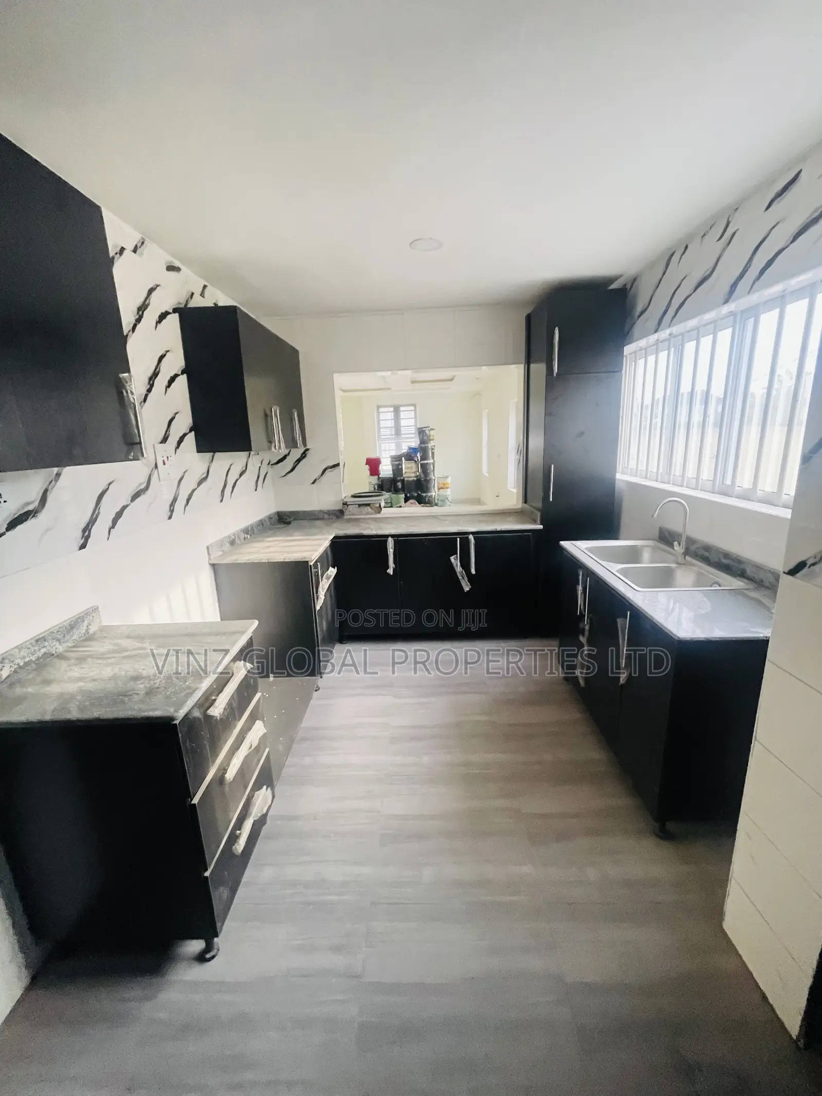4bdrm Duplex in Sangotedo for sale