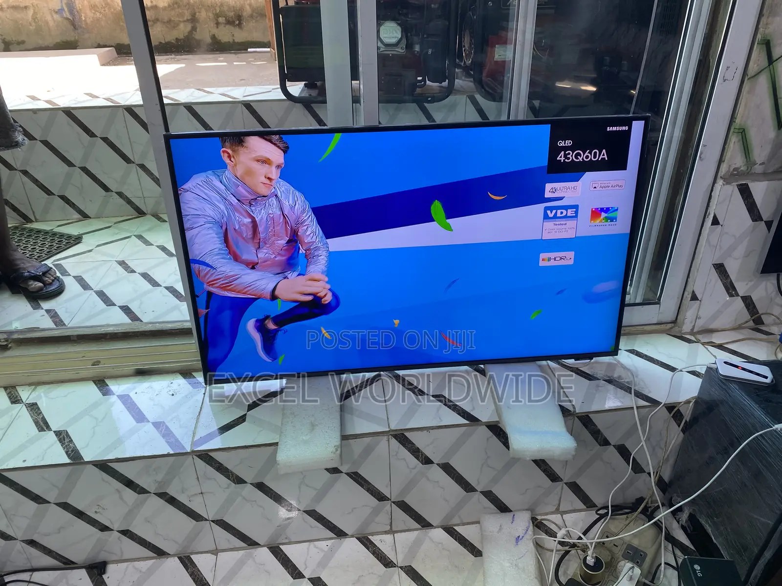 43 “ Samsung Qled Uhd Dual Led Quantum HDR