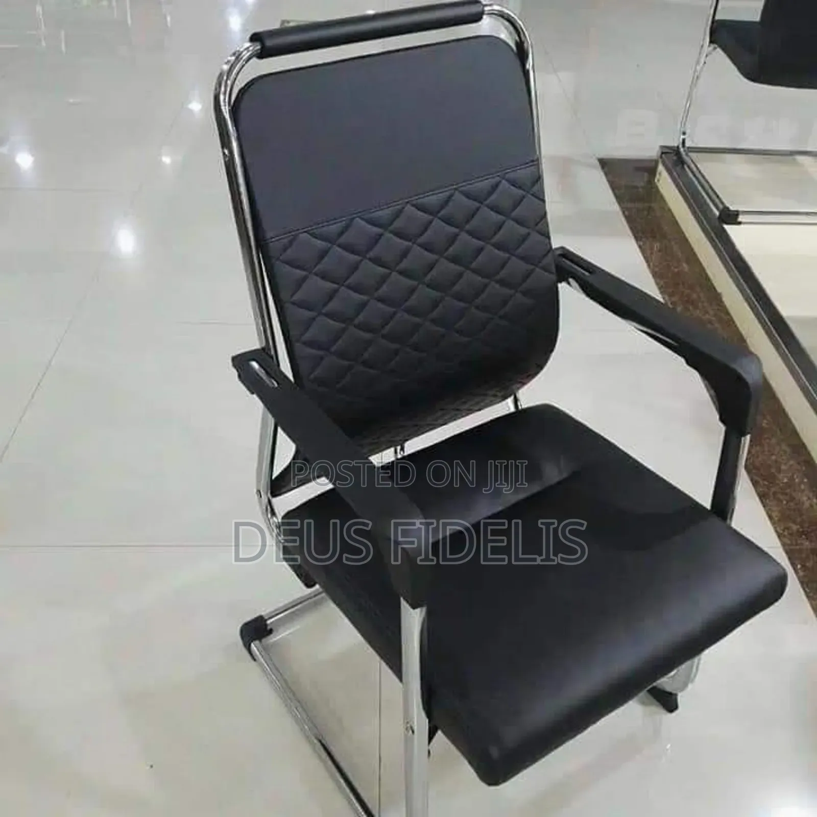 Visitors Leather Chair