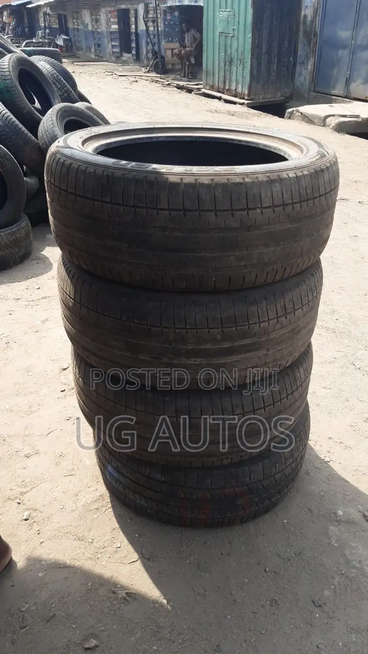 Tyre 255/50r20