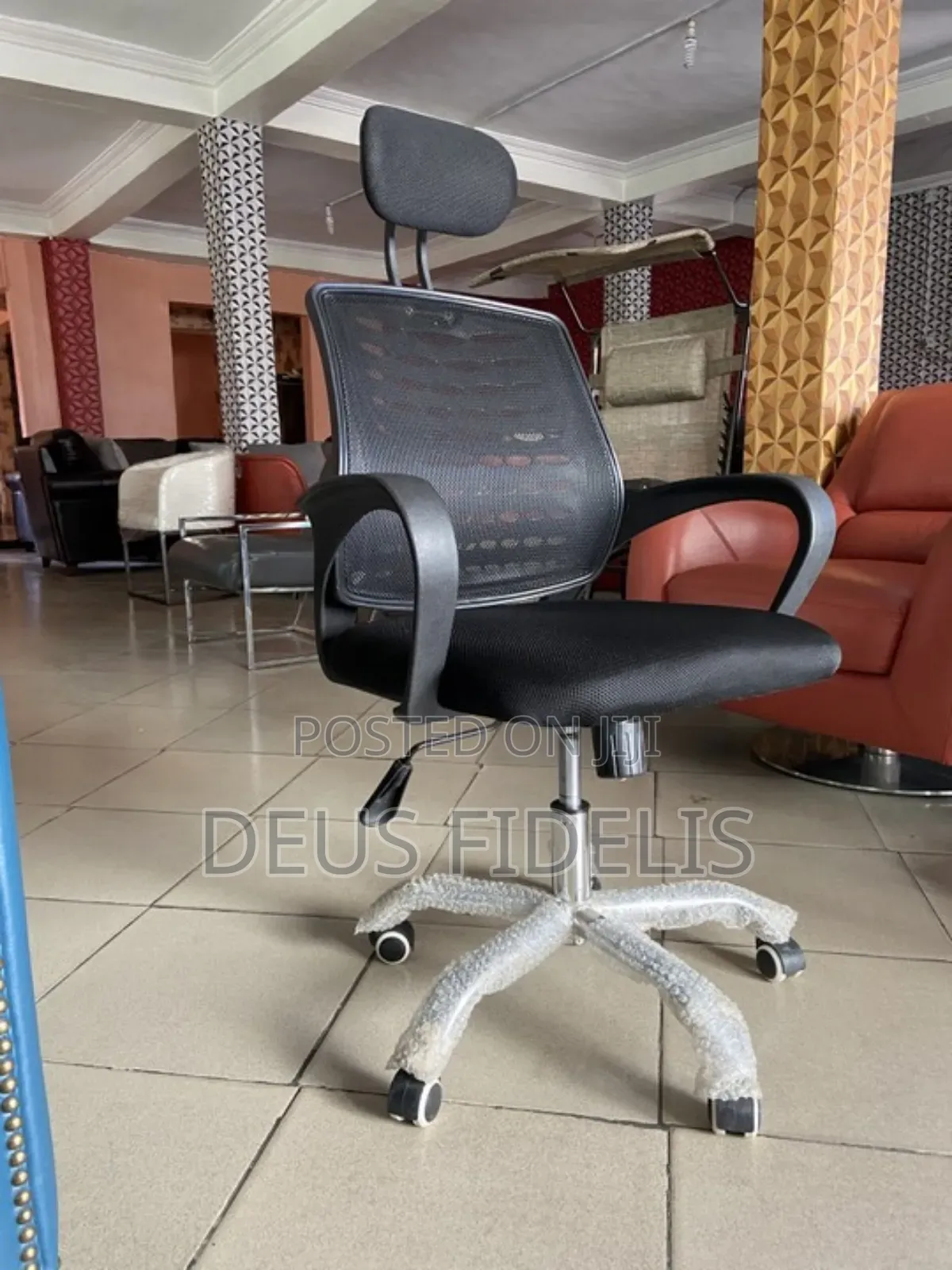 Office Chair With Headrest